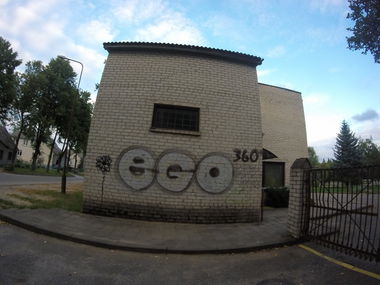 Graffiti Bombing - Photo by ldkdl (2016)