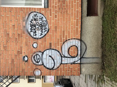 Graffiti Wall - Photo by ldkdl