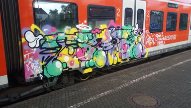 Graffiti Train in Bonn - Photo by leakne (2017)