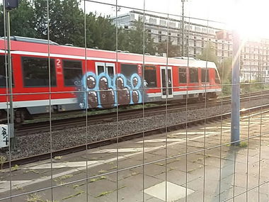 Graffiti Train - Photo by leakne (2017)