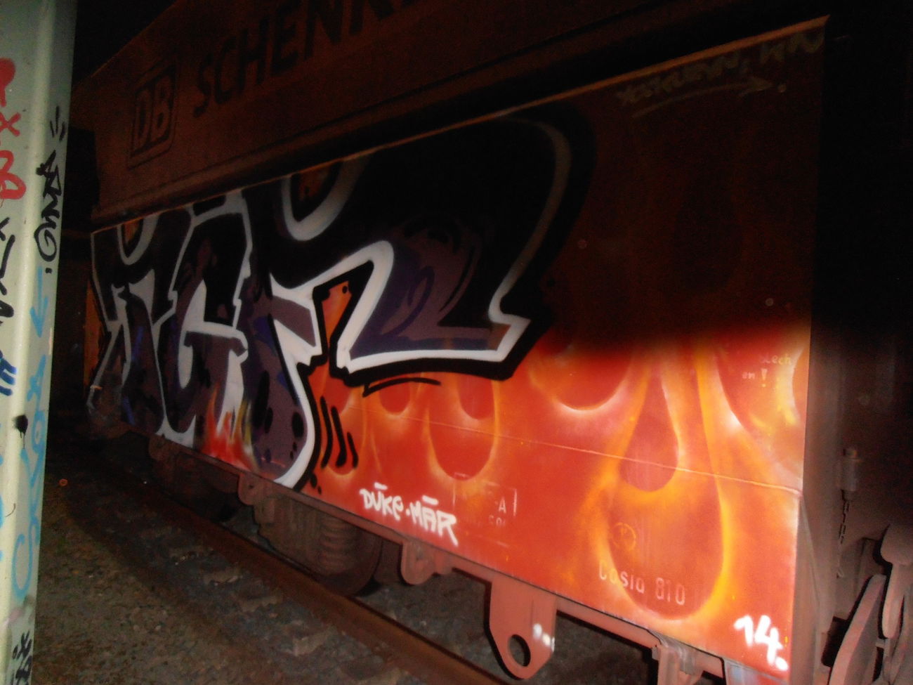 Graffiti Train - Photo by lecim