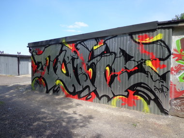 Graffiti Wall - Photo by lecim (2016)