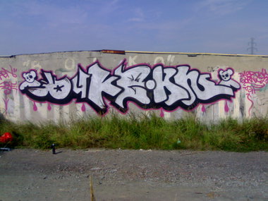 Graffiti Wall - Photo by lecim