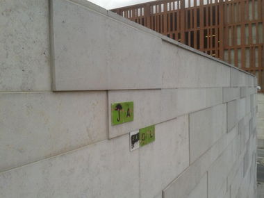 Graffiti Street Art in Wiesbaden - Photo by leminsc8 - kachel (2013)