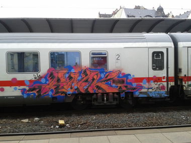 Graffiti Train in Mainz - Photo by leminsc8 - bkdsu (2014)