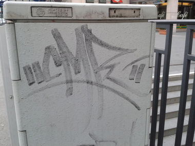 Graffiti Bombing in Wiesbaden - Photo by leminsc8 - cmr