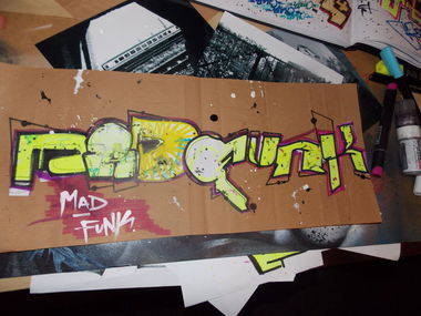 Graffiti Sketch - Photo by lemmuf - MADFUNK (2014)