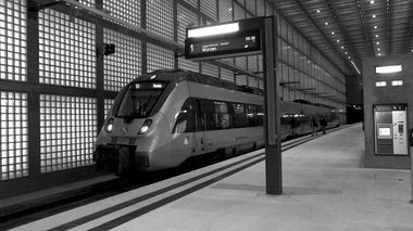 Graffiti Artwork - Photo by lemmuf