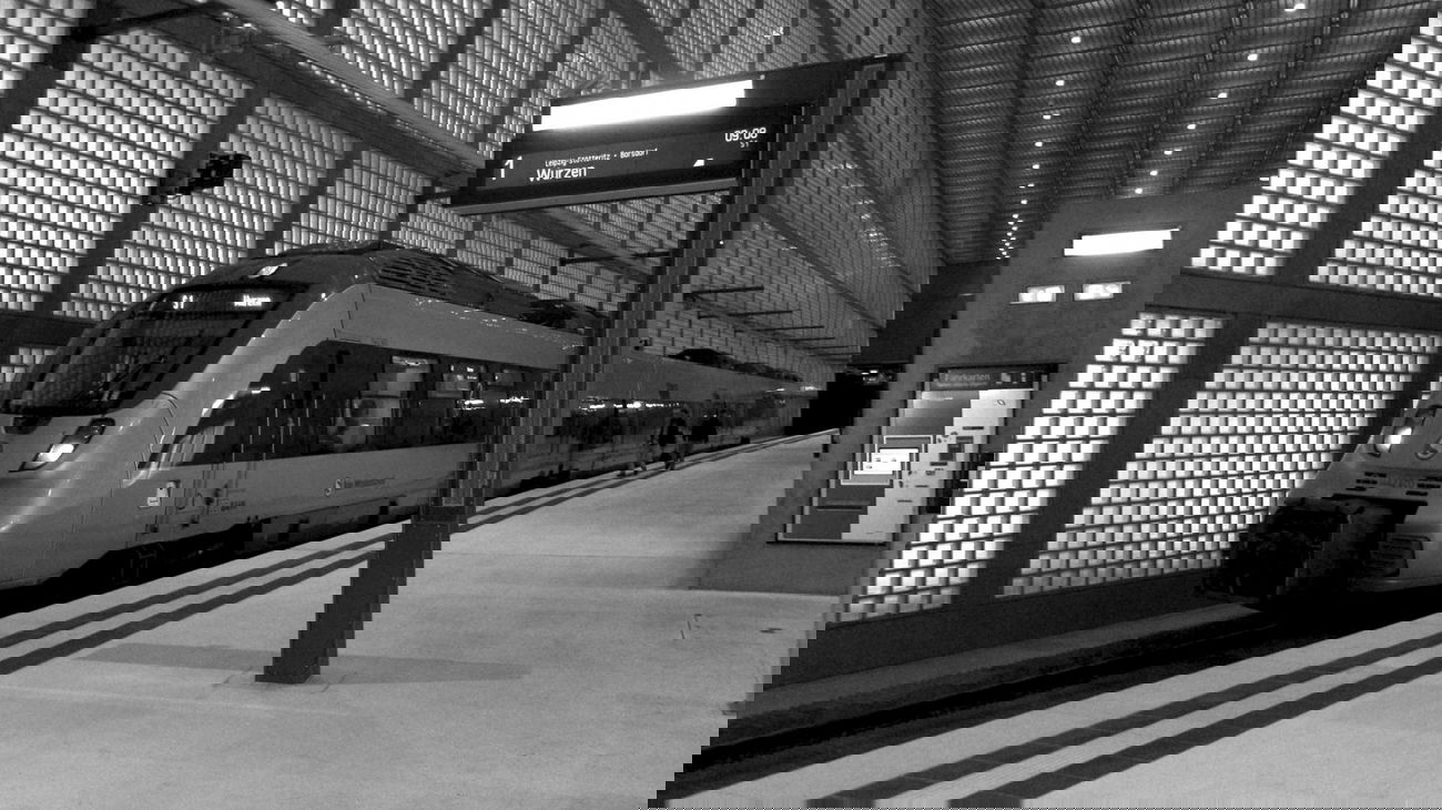 Graffiti Artwork - Photo by lemmuf