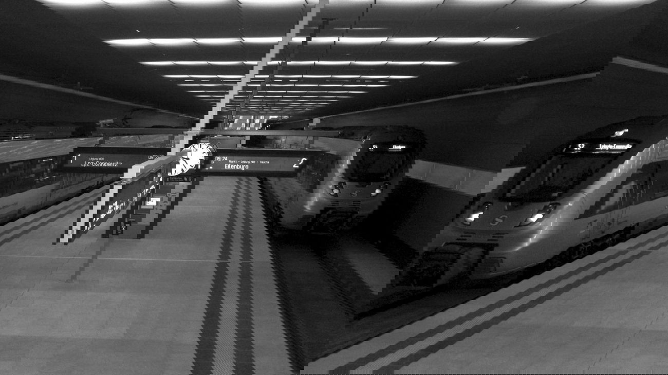 Graffiti Artwork - Photo by lemmuf