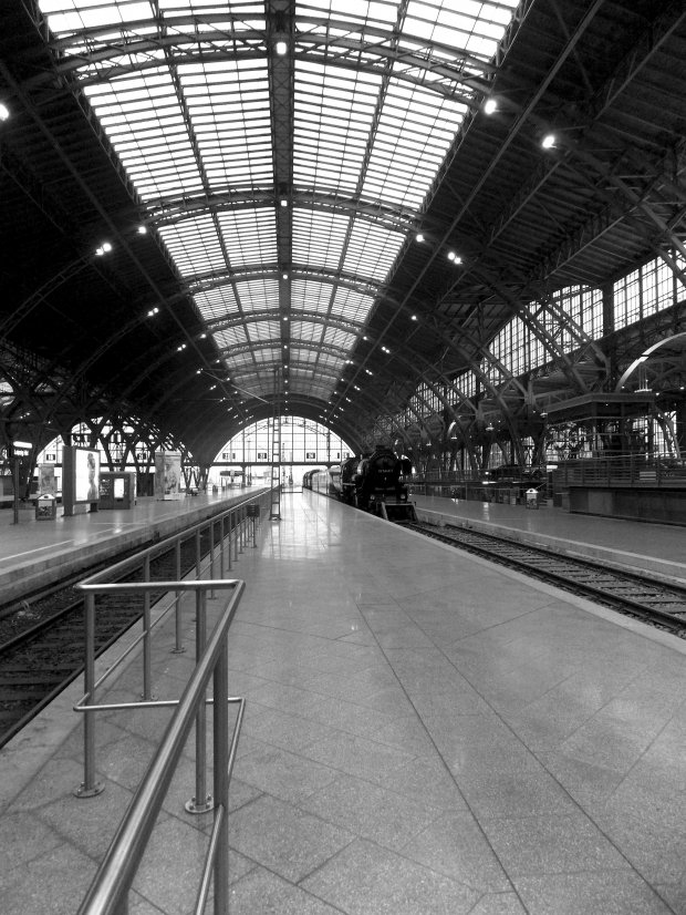 Graffiti Artwork - Photo by lemmuf