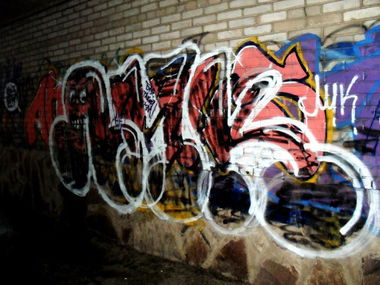 Graffiti Wall - Photo by lic73