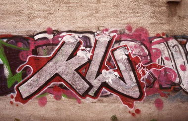 Graffiti Wall - Photo by lic73