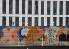 Graffiti Street Art - Photo by linseneintopf - revo, neu, bild