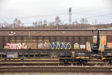 Graffiti Photo by linseneintopf - templ, moses, crossed (2015)