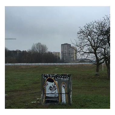 Graffiti Street Art in Warsaw - Photo by littlepleasure - streetart, streetartwarsaw, instagram (2015)