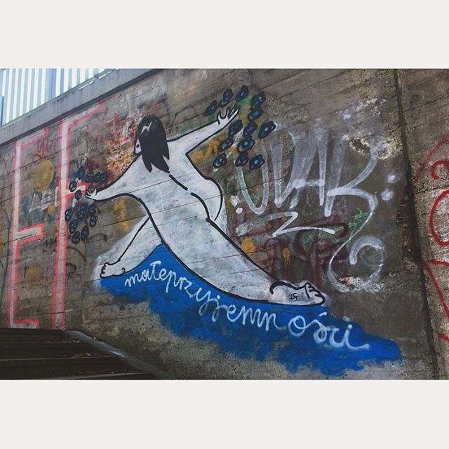 Graffiti Street Art in Warsaw - Photo by littlepleasure - streetart, streetartwarsaw, instagram (2015)