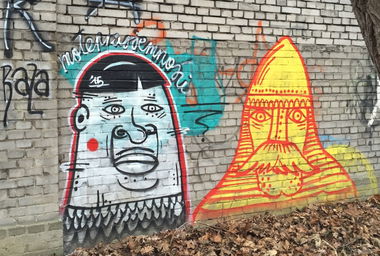 Graffiti Street Art in Warsaw - Photo by littlepleasure - streetart, streetartwarsaw, instagram (2015)