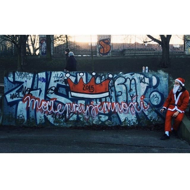 Graffiti Street Art in Warsaw - Photo by littlepleasure - streetart, streetartwarsaw, instagram (2015)