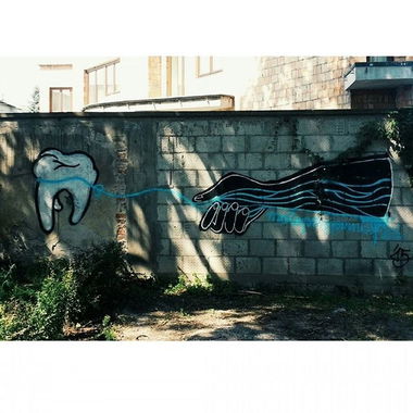 Graffiti Street Art in Warsaw - Photo by littlepleasure - streetart, streetartwarsaw, instagram (2015)