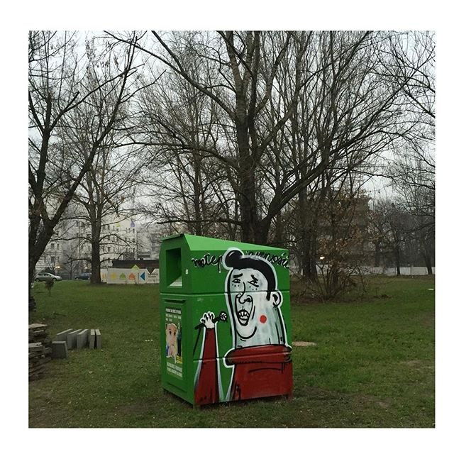 Graffiti Street Art in Warsaw - Photo by littlepleasure - streetart, streetartwarsaw, instagram (2015)