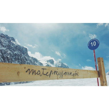 Graffiti Street Art in Warsaw - Photo by littlepleasure - streetart, streetartwarsaw, instagram (2015)