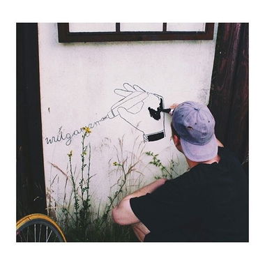 Graffiti Street Art in Warsaw - Photo by littlepleasure - streetart, streetartwarsaw, instagram (2015)