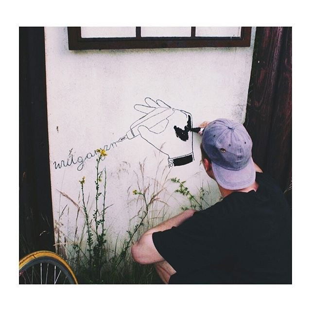 Graffiti Street Art in Warsaw - Photo by littlepleasure - streetart, streetartwarsaw, instagram (2015)