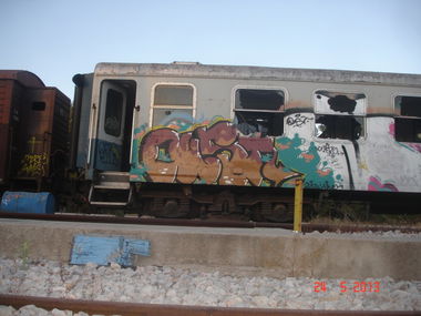 Graffiti Train in ATHENS - Photo by loke - LOKE (2013)