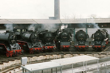 Graffiti Train - Photo by loveGraffiti