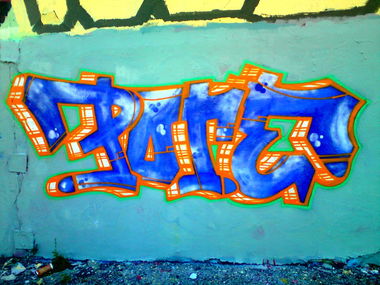 Graffiti Wall - Photo by lovetrains - pote