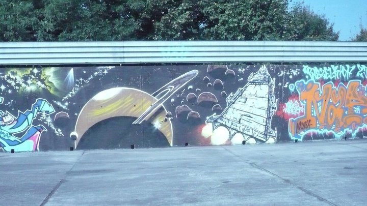 Graffiti Wall in Polska - Photo by lower