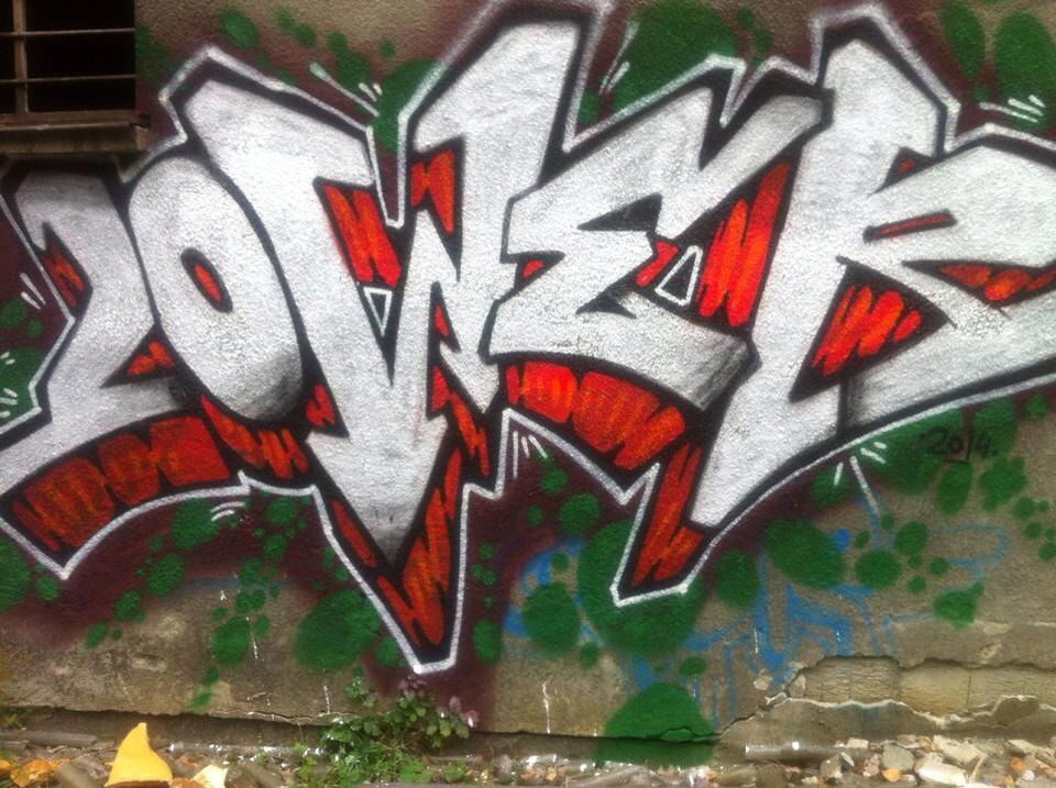 Graffiti Bombing in Polska - Photo by lower