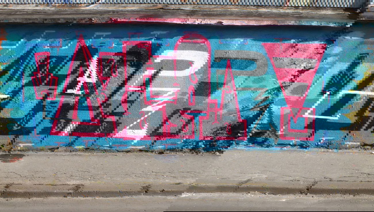 Graffiti Wall - Photo by luper - luper (2012)