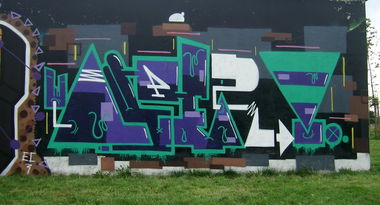 Graffiti Wall - Photo by luper (2017)