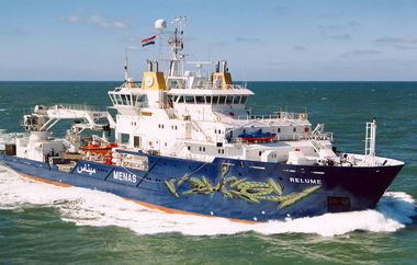 Graffiti Bombing - Photo by m - ship, water, ocean