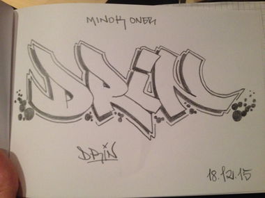 Graffiti Sketch - Photo by mINok68