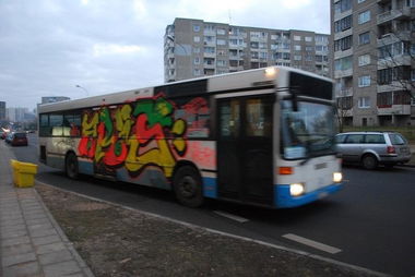 Graffiti Train - Photo by mRzRzR