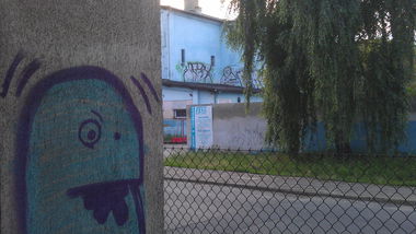 Graffiti Bombing - Photo by macho - CAMS, MEKS