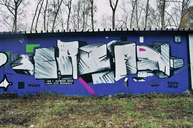 Graffiti Wall - Photo by mad_cream