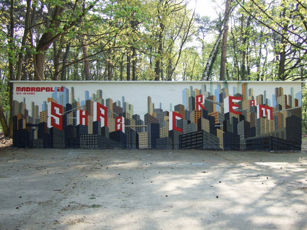 Graffiti Wall - Photo by mad_cream - MADROPOLIS-Shab&Cream