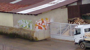 Graffiti Bombing in Mainz - Photo by madmax - muks, obk, nert