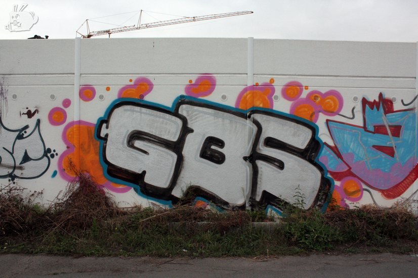 Graffiti Wall - Photo by madmax - gbs