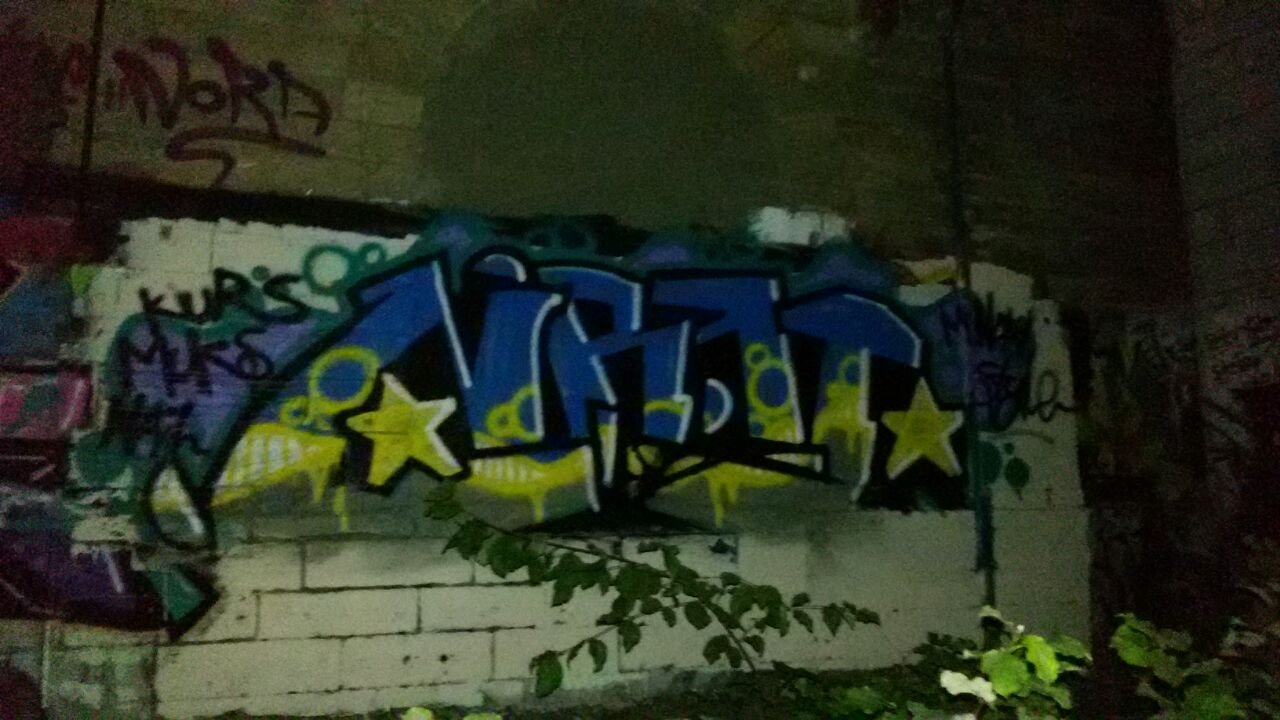 Graffiti Wall - Photo by madmax - nert (2014)