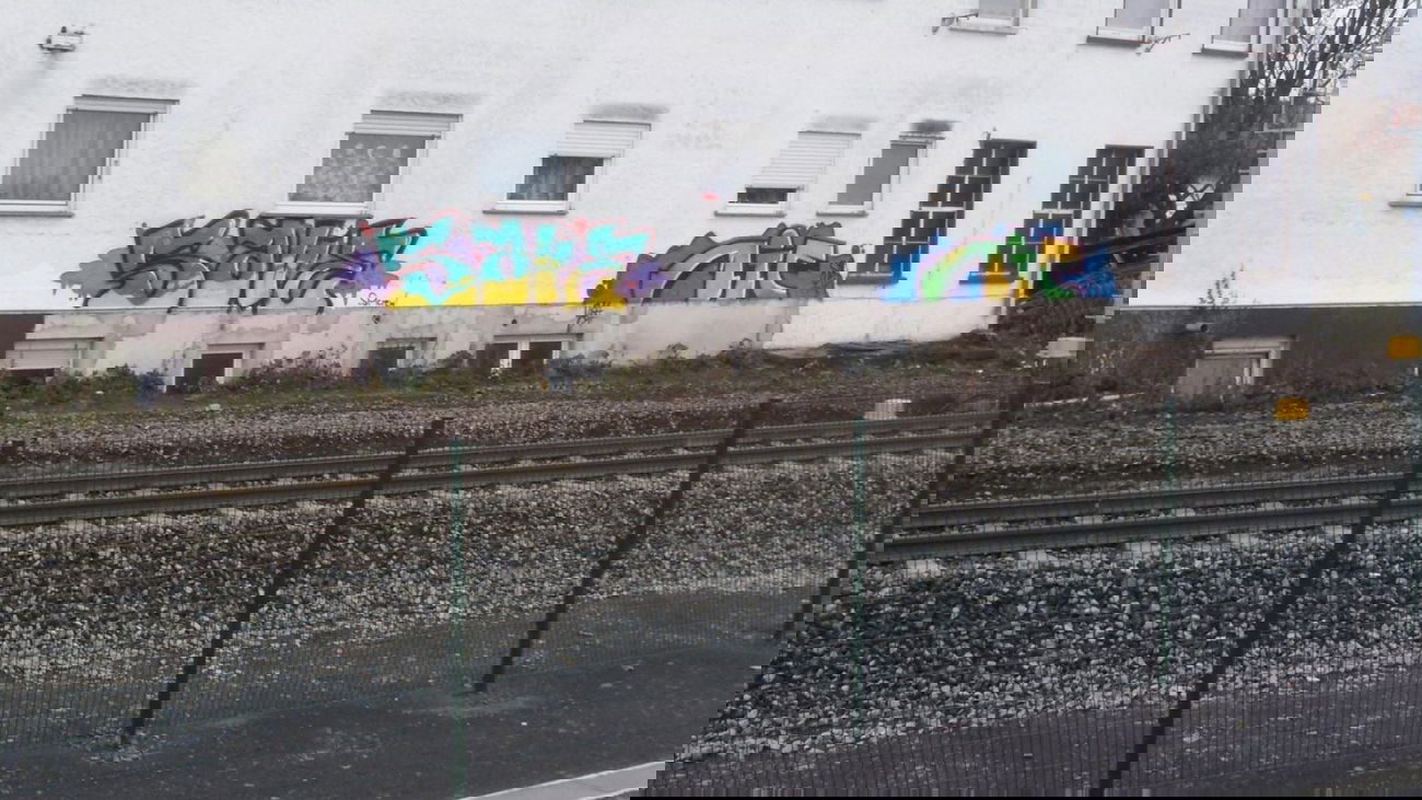 Graffiti Wall in Mainz - Photo by madmax - save, mie (2014)