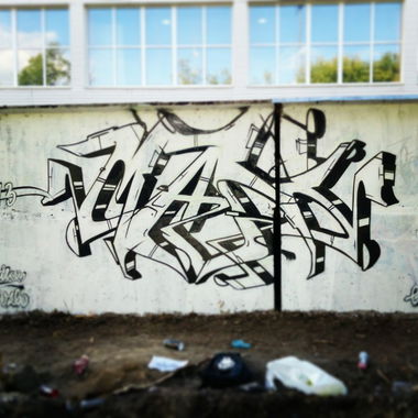 Graffiti Wall in barnaul - Photo by maik - blacknwhite (2013)