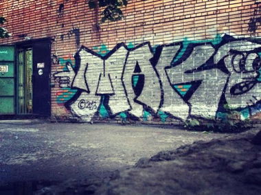 Graffiti Bombing - Photo by maket - Maket (2013)