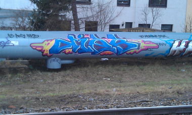 Graffiti Bombing - Photo by manta18 - DIEB (2014)