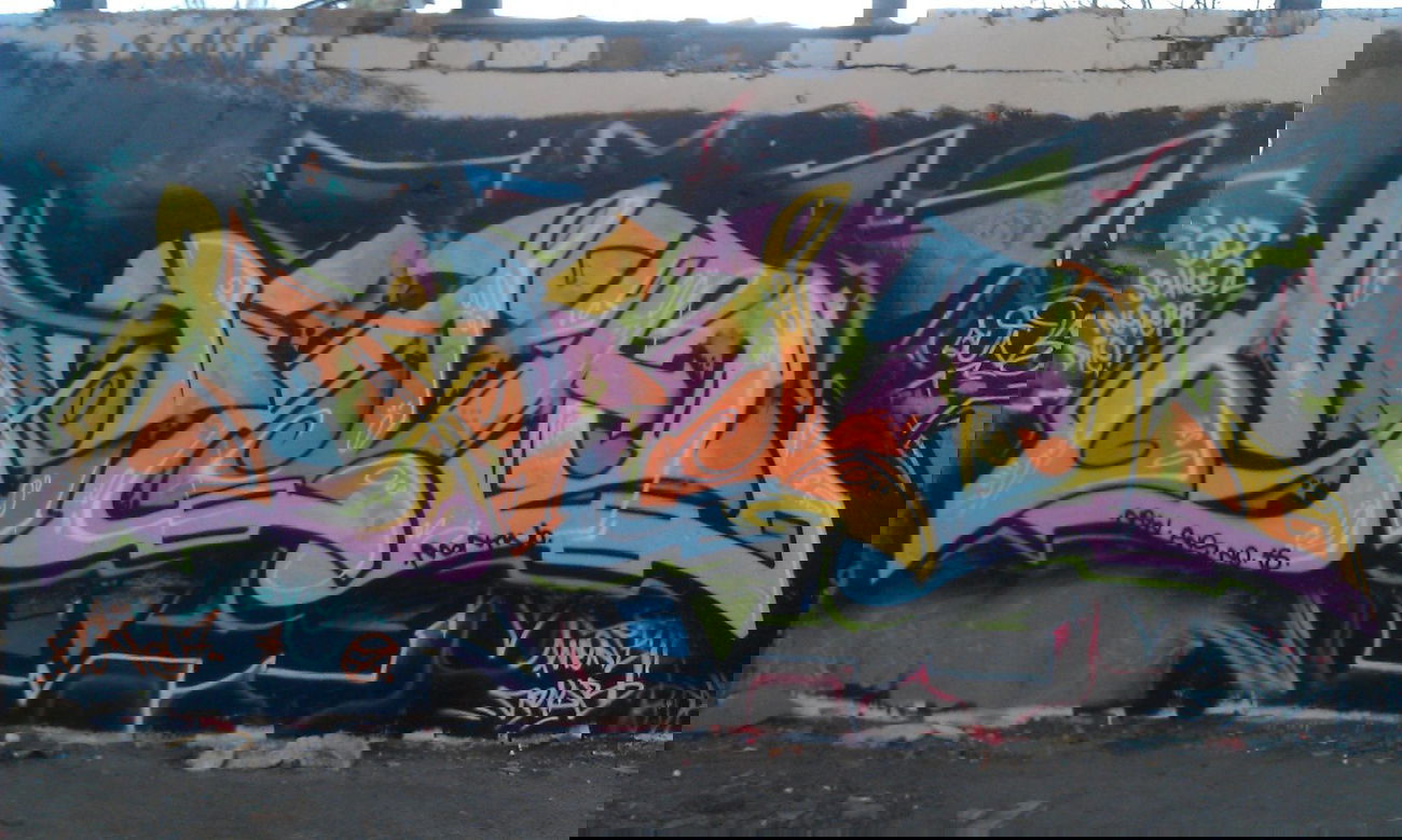 Graffiti Wall - Photo by manta18 - montwo (2014)