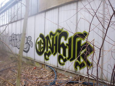 Graffiti Bombing in Freiberg - Photo by mariohanna - onek, hok, freiberg (2014)